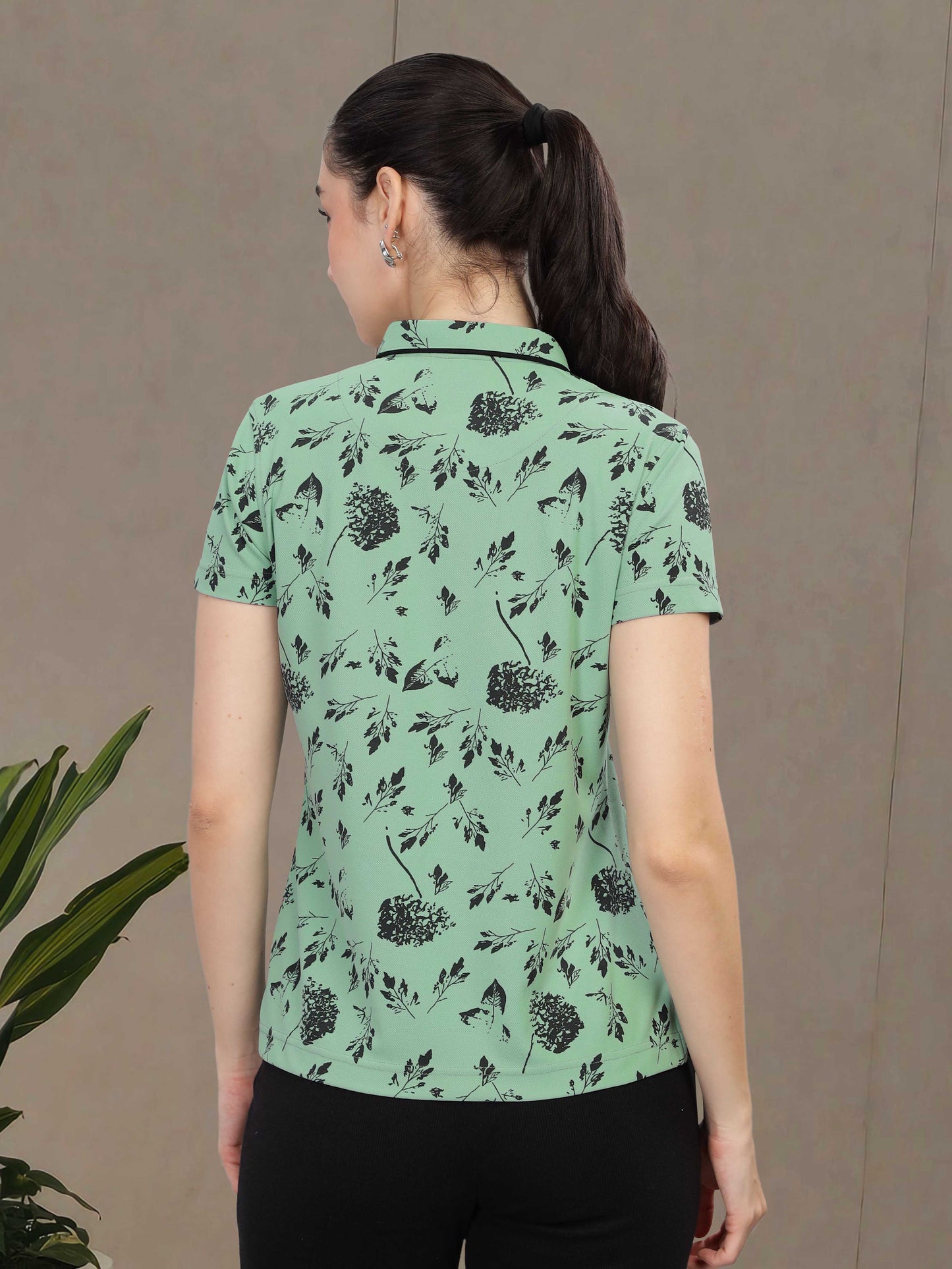 Misty Green Women's Leaf Printed Polo shirts